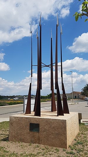 Albujón Savaşı'nın hatıra anıtı (20210417 134632).jpg