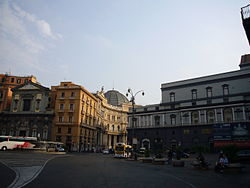 Image illustrative de l’article Piazza Trieste e Trento