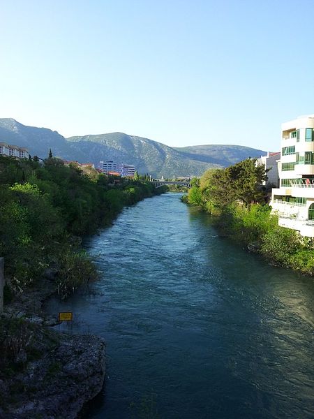 File:Neretva River 2.jpg