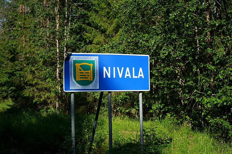 Няйф:Nivala municipal border sign 20190703.jpg