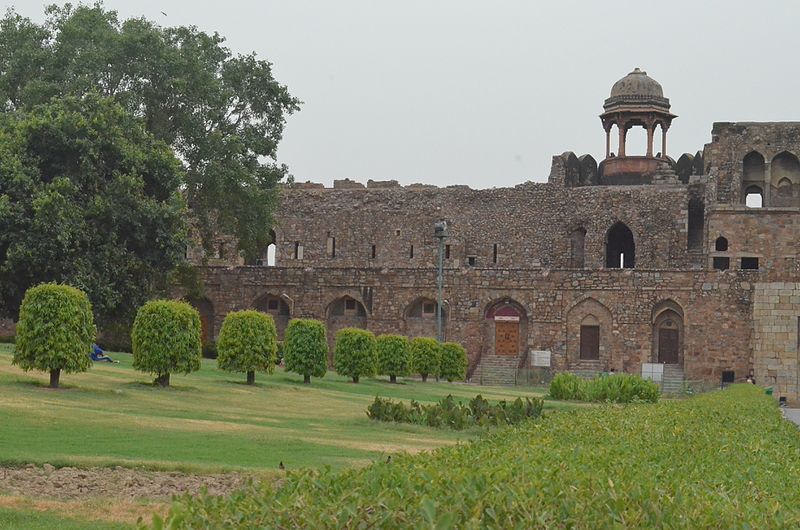 File:Old Fort Delhi by Sajal.jpg