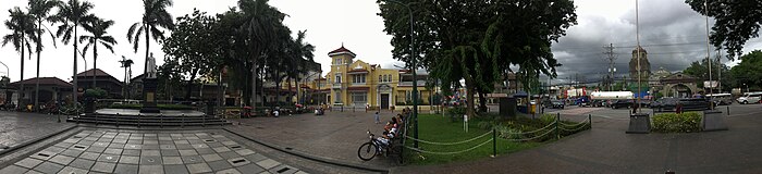 Plaza Rizal in the poblacion area. On the center is Concepcion Mansion, while on the far right is Pasig Cathedral. Plaza Rizal Pasig Panorama.jpg