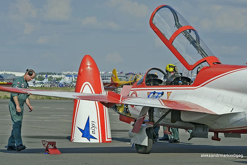 File:Poland - Air Force PZL-Mielec TS-11 Iskra bis DF (9692872450).jpg