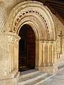 Español: Portada de la iglesia románica de Nuestra Señora de la Asunción, Castillejo de Robledo, Soria.