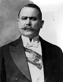 Portrait of Álvaro Obregón 4.jpg