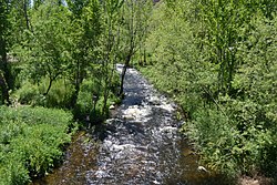 Rio Adaja a su paso por Ávila (27507888386).jpg