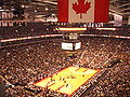 Мач на баскетболния отбор Торонто Раптърс в Еър Канада Център