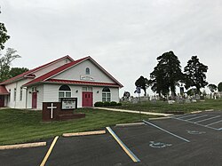 Red Top Church and Cemetery on May 11 2018.jpg