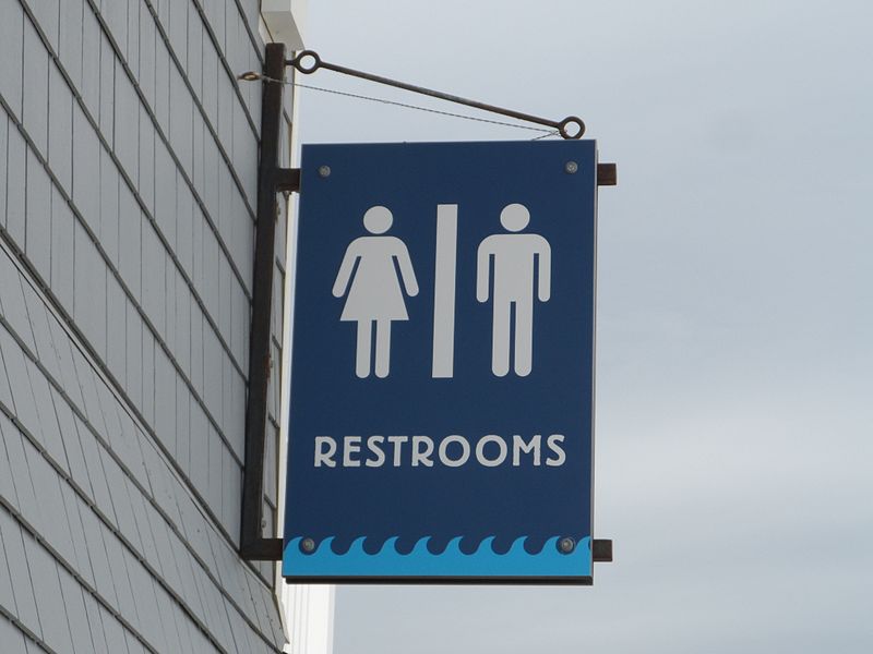 File:Restroom sign.jpg