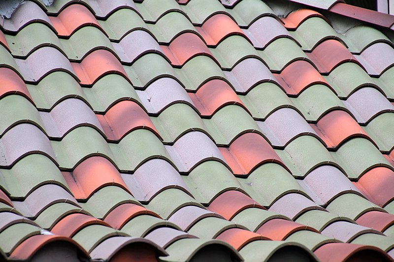 File:Roof Tiles 3 (29910828253).jpg