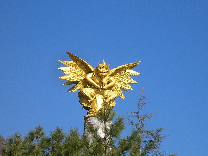 File:Sacred Bird Statue.JPG