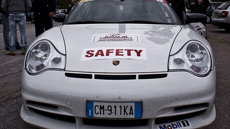File:Safety Car Porsche 911 GT3 RS 25° Rally Proserpina 2010 (5877622266).jpg