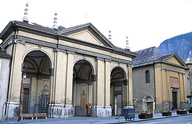 The Cathedral of Saint-Jean-Baptiste and the Church of Notre-Dame