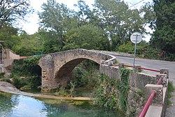 Salernes - Pont sur la Bresque 2.JPG