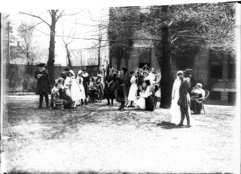 File:Scene in Oxford College production of 'The Piper' 1911 (3190699075).jpg