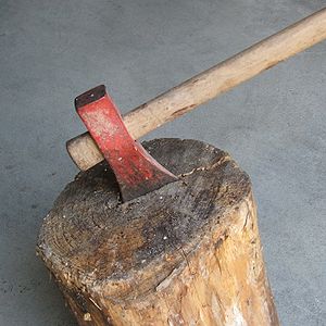 Italian-style splitting axe