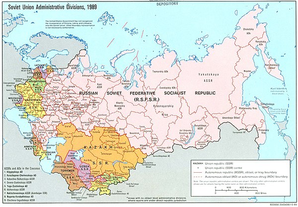 The Uzbek SSR in the Soviet Union, 1989 (Navoi Oblast not shown)