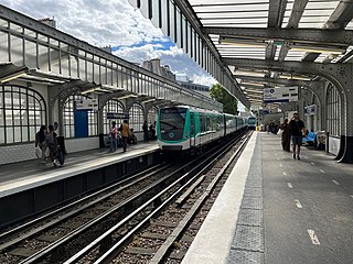 <span class="mw-page-title-main">Stalingrad station (Paris Métro)</span> Métro station in Paris, France