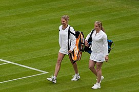 Steffi Graf and Kim Clijsters.jpg