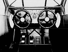 Cockpit einer baugleichen SM-1