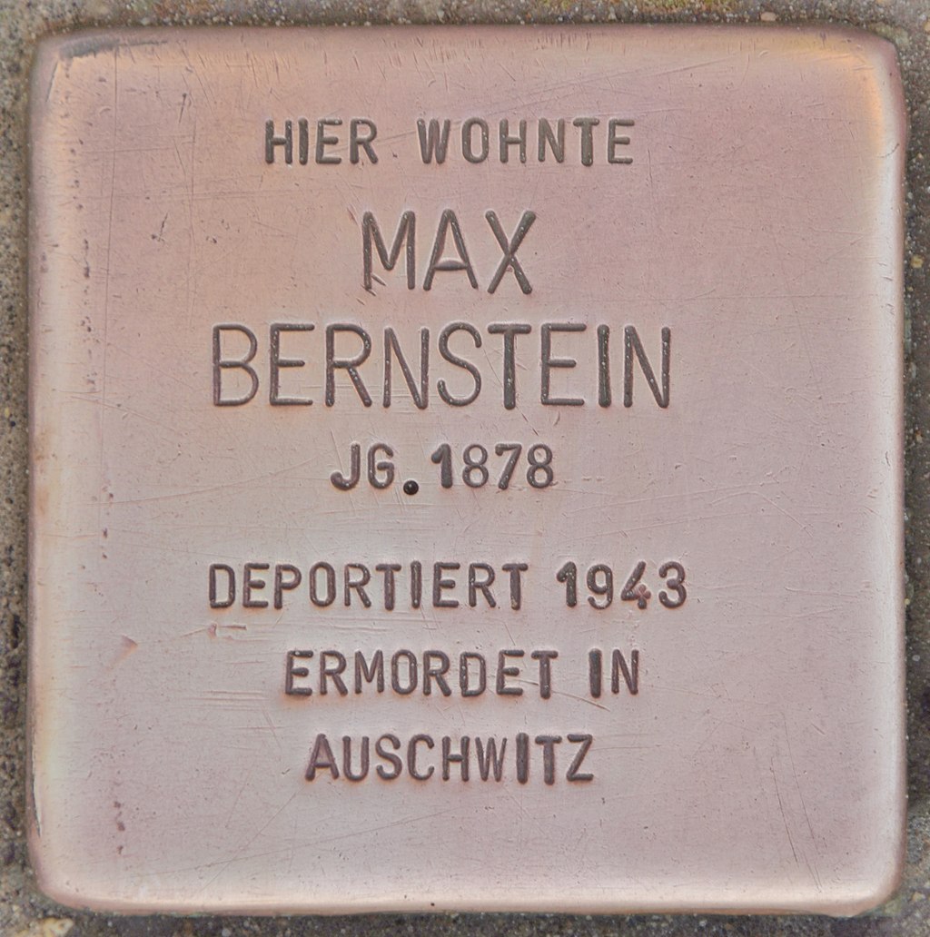 Stolperstein für Max Bernstein (Mittenwalde).jpg