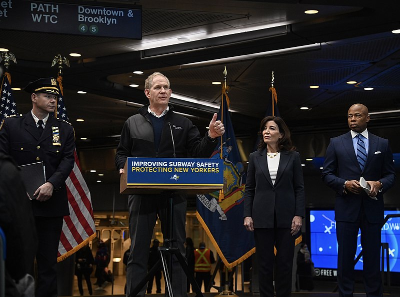 File:Subway Safety Announcement (52652643076).jpg