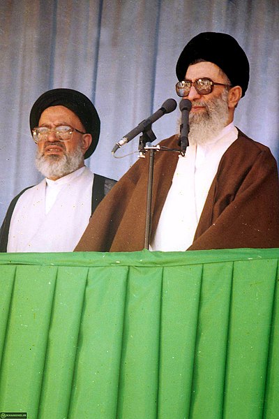 File:Supreme Leader Ali Khamenei in Shah Abdol Azim Mosque (20).jpg