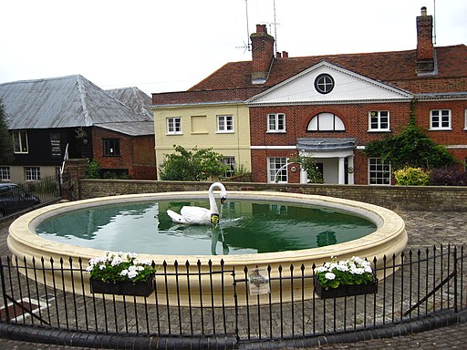 Swan Fountain Mistley - geograph.org.uk - 3563435