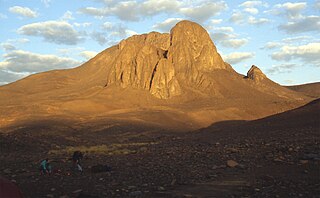 <span class="mw-page-title-main">Mount Tahat</span> Highest mountain peak in Algeria