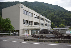 高松市立上西小学校