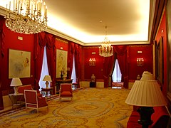 Salón rojo.