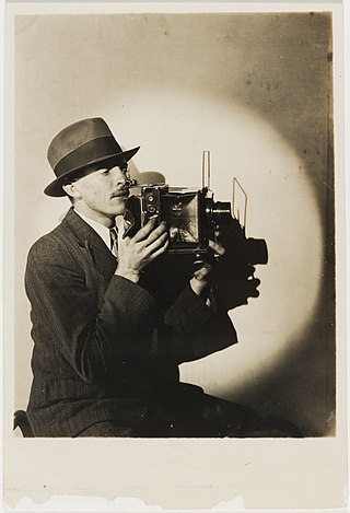 <span class="mw-page-title-main">Ted Hood (photographer)</span> Australian photographer