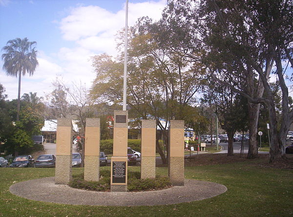 The Gap War Memorial at Walton Bridge Reserve, 2010