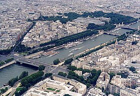 The Seine as seen from the Eiffel Tower, June 2002.jpg