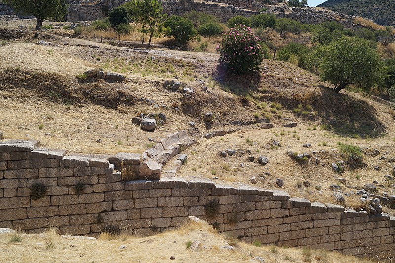 File:Theatre of Mycenae.JPG