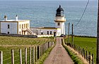 Todhead Point Lighthouse (13795090983).jpg