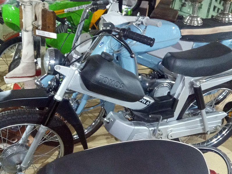 File:Tomos APN 6.jpg