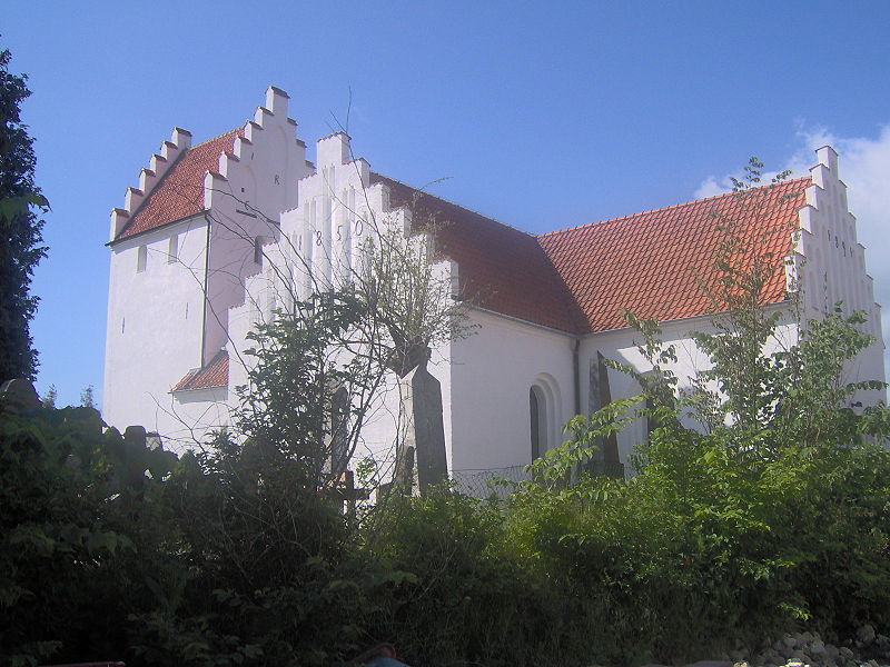 File:Tottarps kyrka.jpg