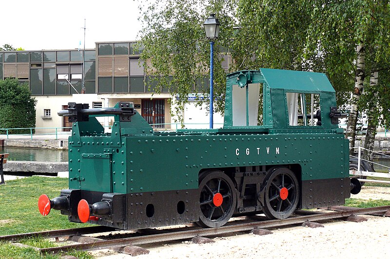 Die Treidellokomotive 800px-Toul_locotracteur_CGTVN