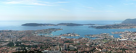 Toulon Faron3 P1440701-P1440708.jpg