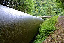 Die Triebwasserleitung zum drei Kilometer entfernten Krafthaus