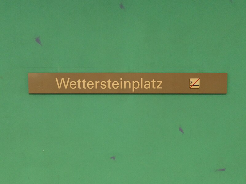 File:U-Bahnhof Wettersteinplatz6.jpg