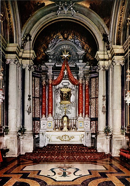 File:Udine-MadonnaGrazie-Cappella.jpg