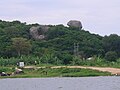 Romanen utspelar sig på ön Ukerewe sydöst i Victoriasjön