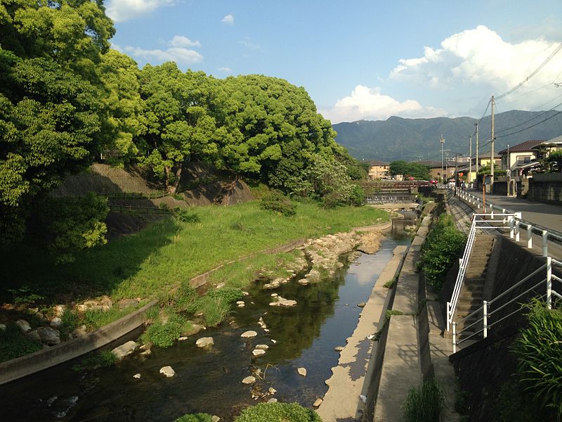 File:Umigawa River from Koyasu-Shimbashi Bridge (east).JPG