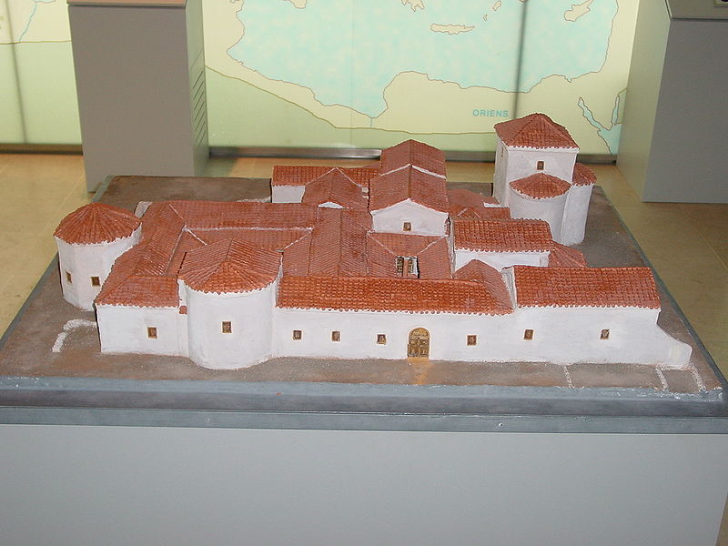 File:Valladolid villa Almenara maqueta 05 2004 lou.jpg