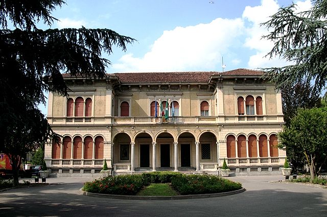 File:Villa Gianetti Saronno.jpg - Wikipedia