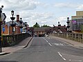 Welsh Bridge, Shrewsbury southern approach, 2021.jpg