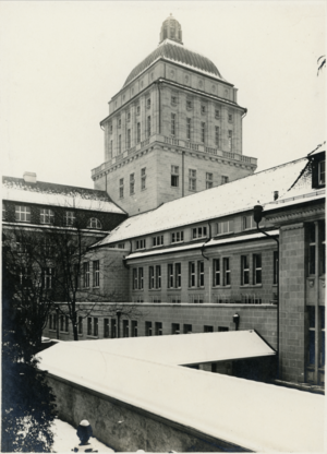 Hauptgebäude Der Universität Zürich: Vorgeschichte, Beschreibung und Architektur, Spätere Erweiterungen