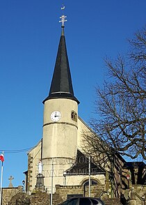 Église Saint-Pierre - Crop.jpg